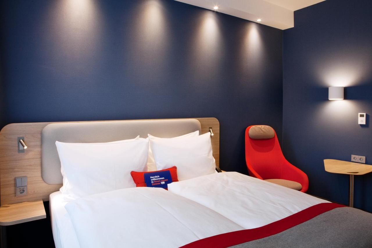 Holiday Inn Express - Saarbruecken By Ihg Экстерьер фото
